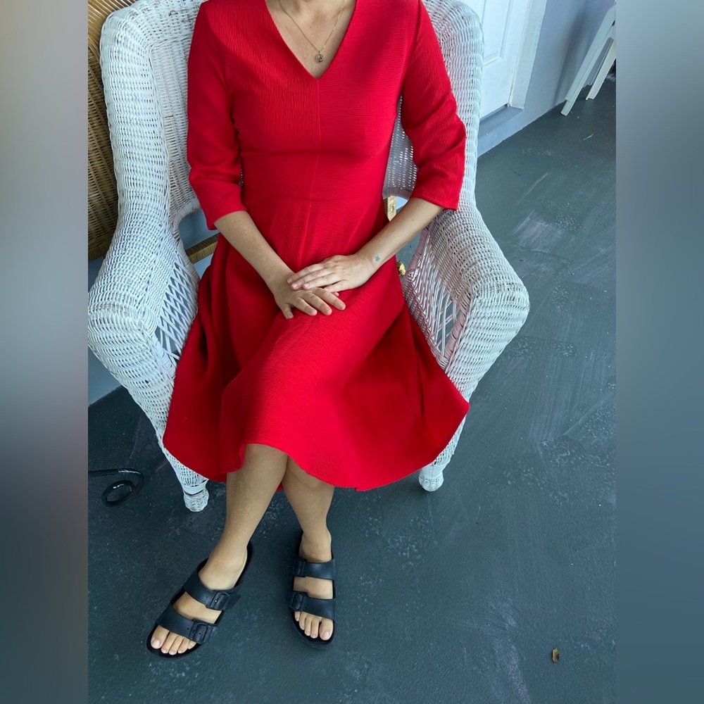 Chic Italian Midi Red Dress